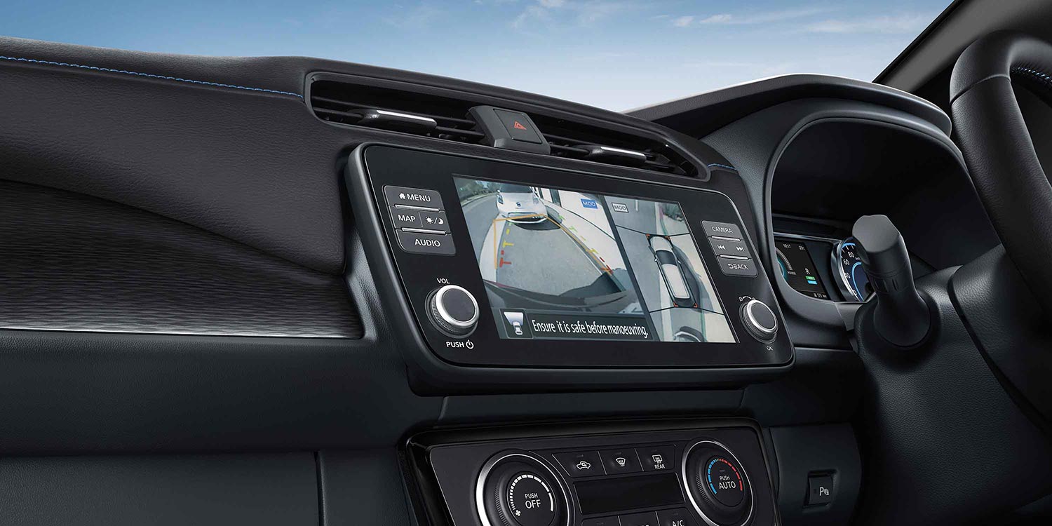 Nissan Leaf Dash