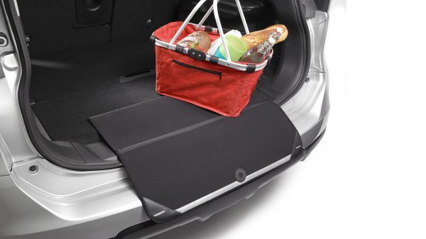 BOOTLIP PROTECTOR (REFLECTIVE) Recommended Fitted Price: $102.00