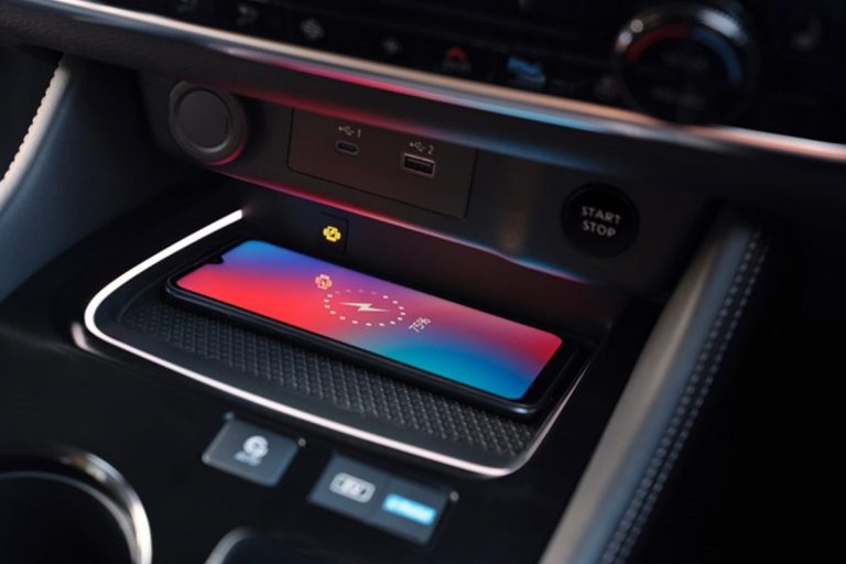 Wireless Smartphone Charging⁽⁵²⁾